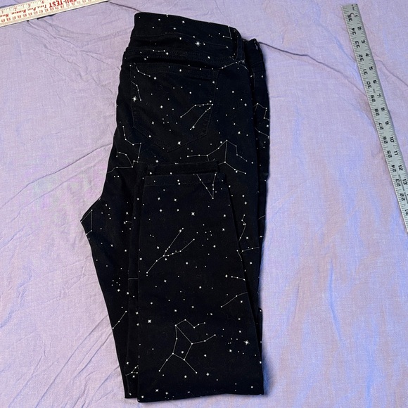 TORRID Denim - Vintage Torrid constellation black jeans in 14R 28” inseam. Washed and worn once